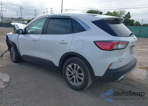 2020 Ford Escape Se z USA, uszkodzony, nr VIN 1FMCU0G68LUB66190